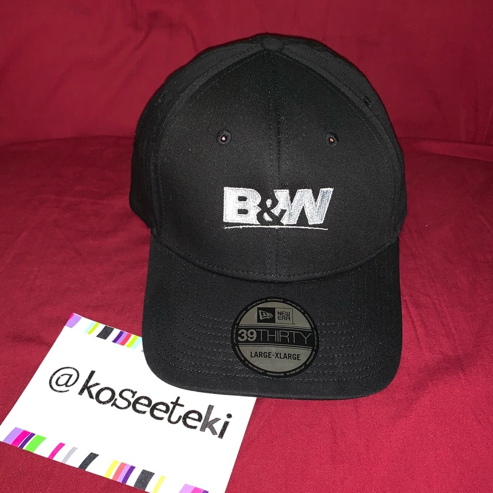 New Era 🧢 B&W Front logo